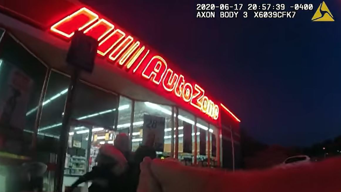 Body Camera Video Shows Unprovoked Attack On Florida Sheriff's Deputy ...