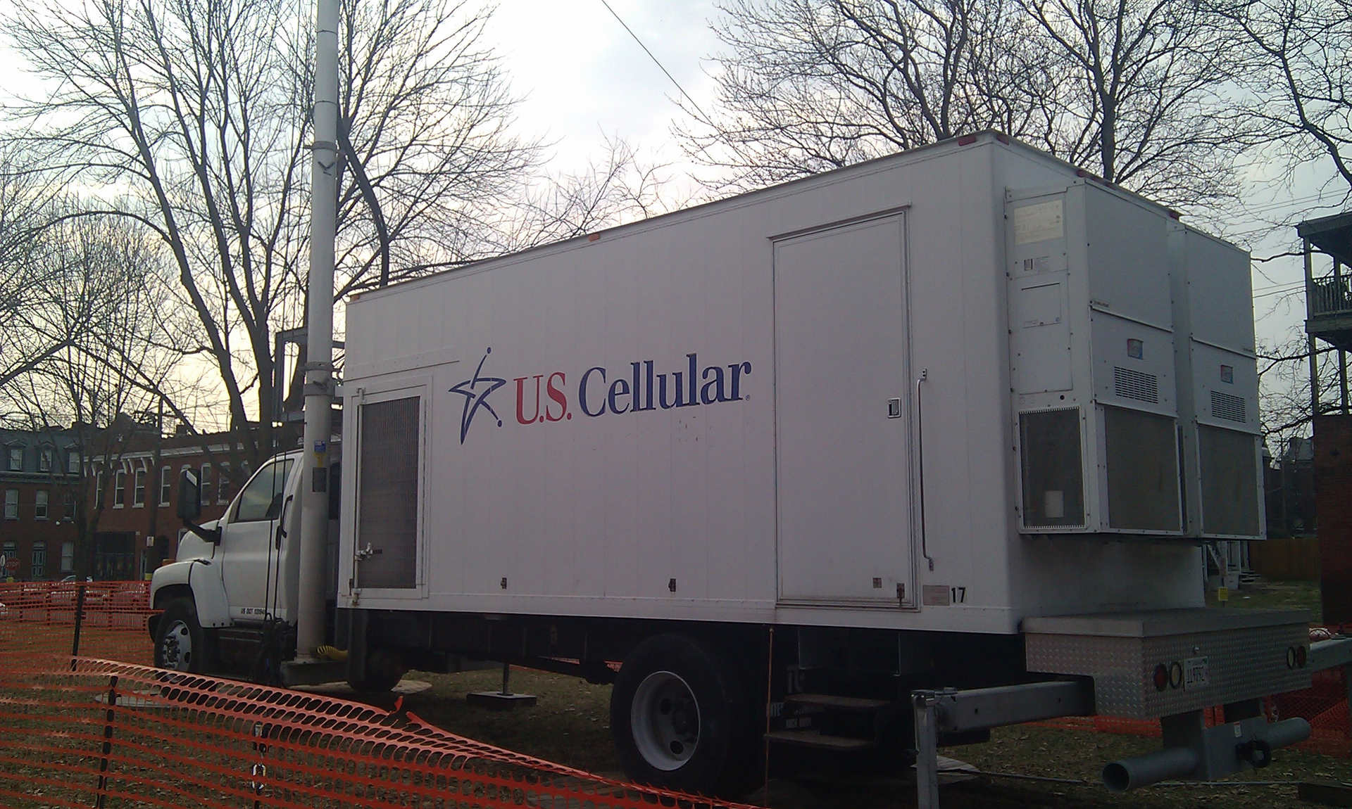 A deployed U.S. Cellular 'Cell On Light Truck'.