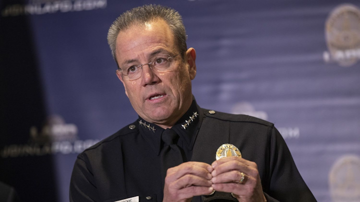 As Cuts Begin At Lapd La Police Chief Says Show Your Relevance Officer