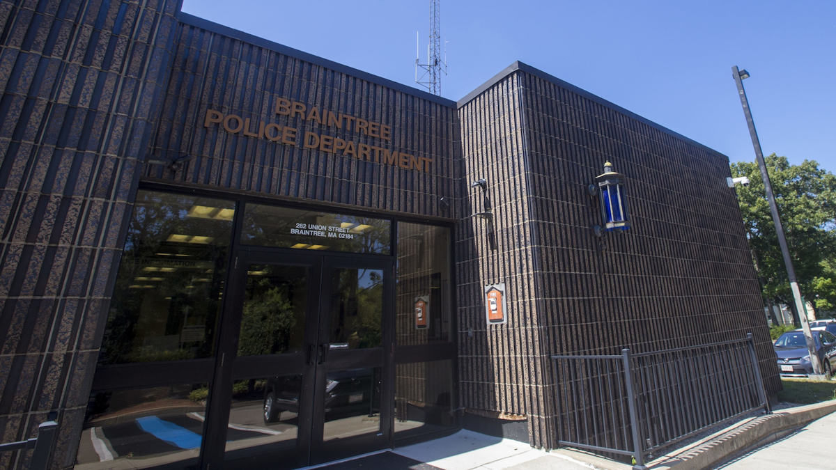 Two Veteran Officers Join The Braintree Ma Police Department Officer