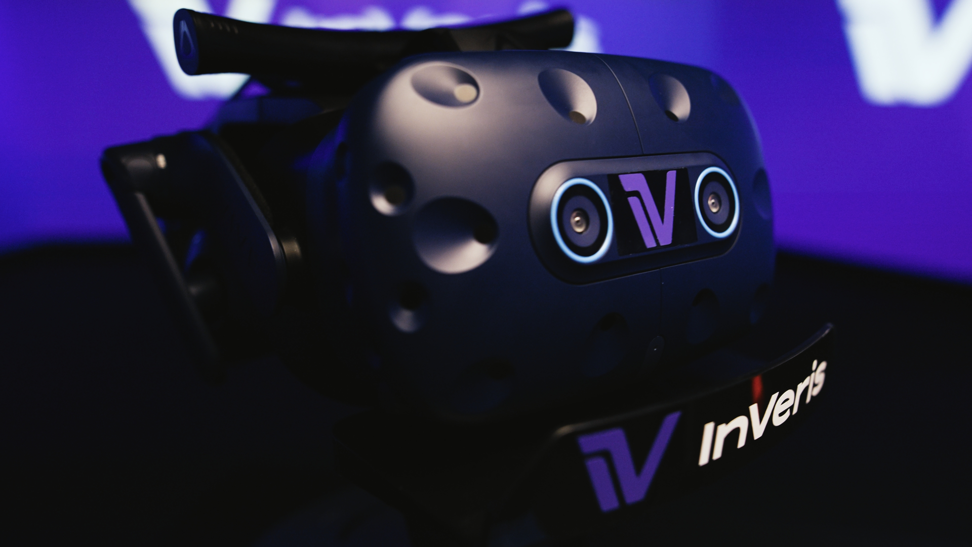 VR-DT (Virtual Reality ꟾ Decisions and Tactics)