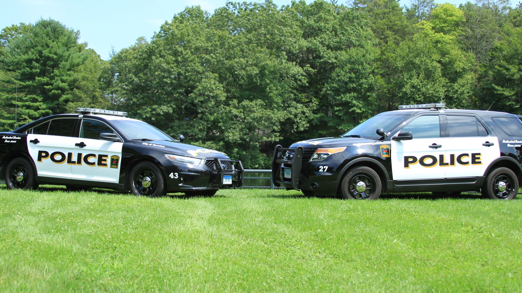 Norwich Police Dept Cruisers Ct 6179b4678071f