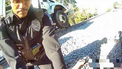 Watch Ga. Police Officers Save Man Having Heart Attack | Officer