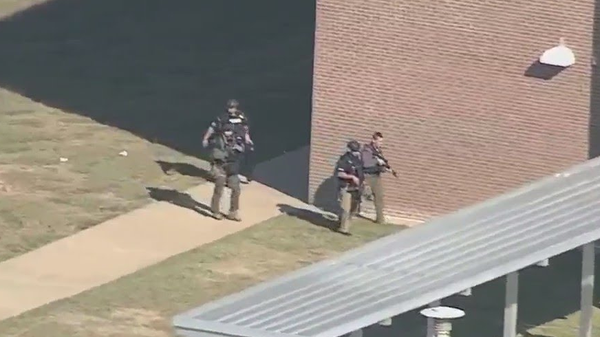 Multiple People Injured in Texas High School Shooting Officer