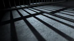 Jail Cell Shadow (dt; Tns)
