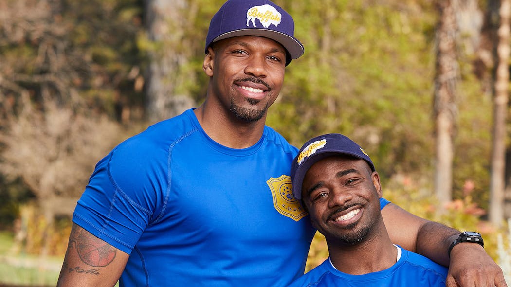 N.Y. 'Singing Cops' Return to 'Amazing Race' after Elimination Officer