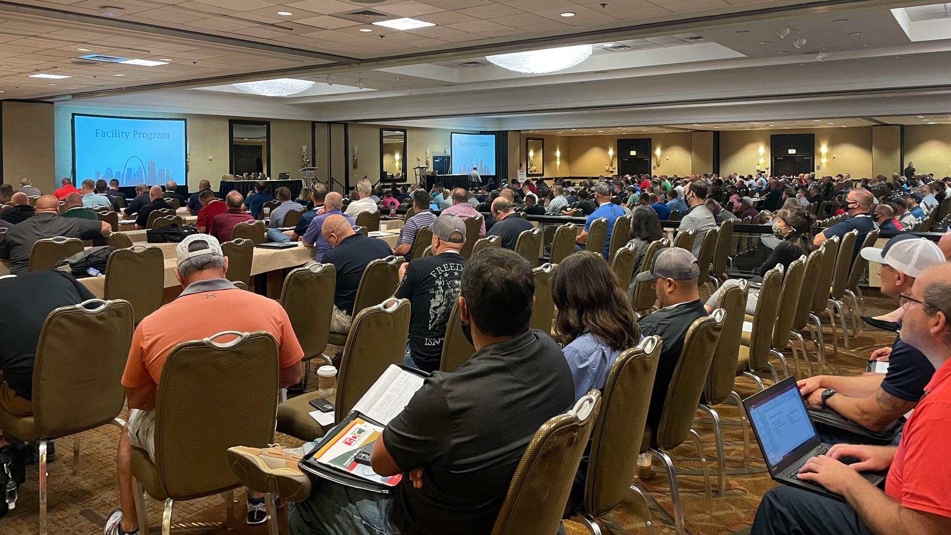 Station Design3 61f424d525e4e