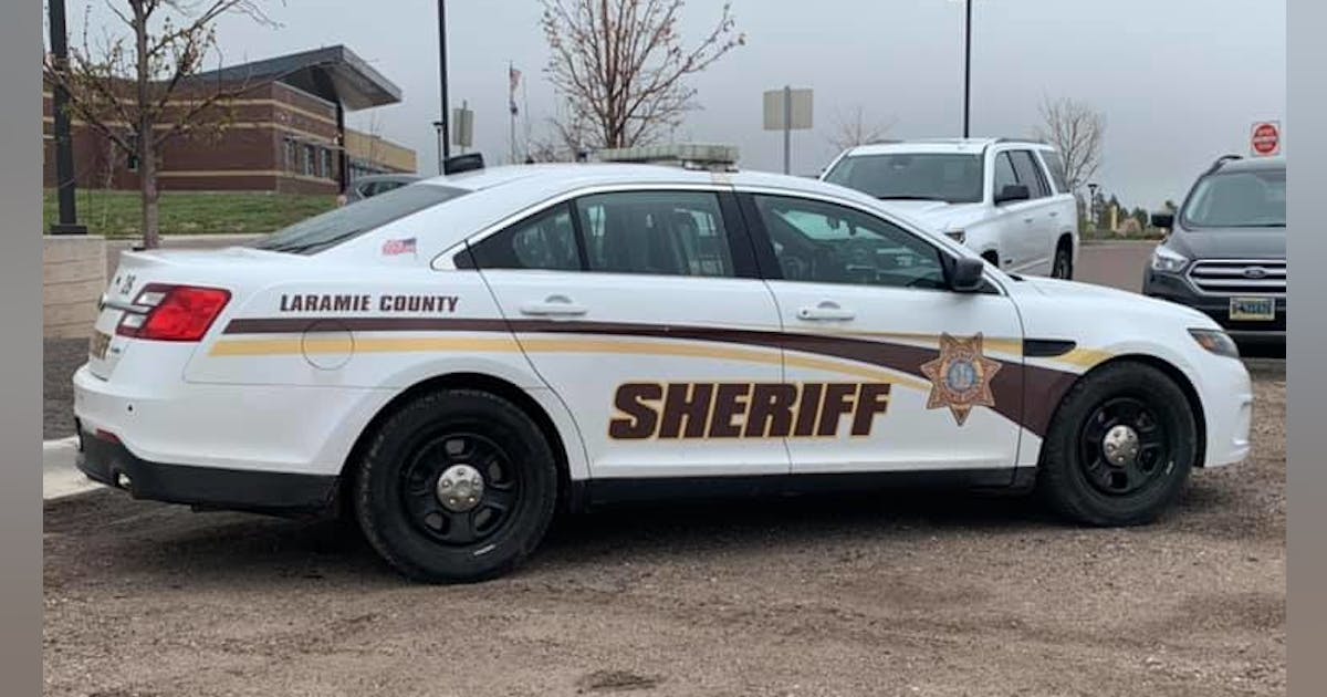 Wy. Deputy Shot in Gunfight that Left Robbery Suspect Dead Officer