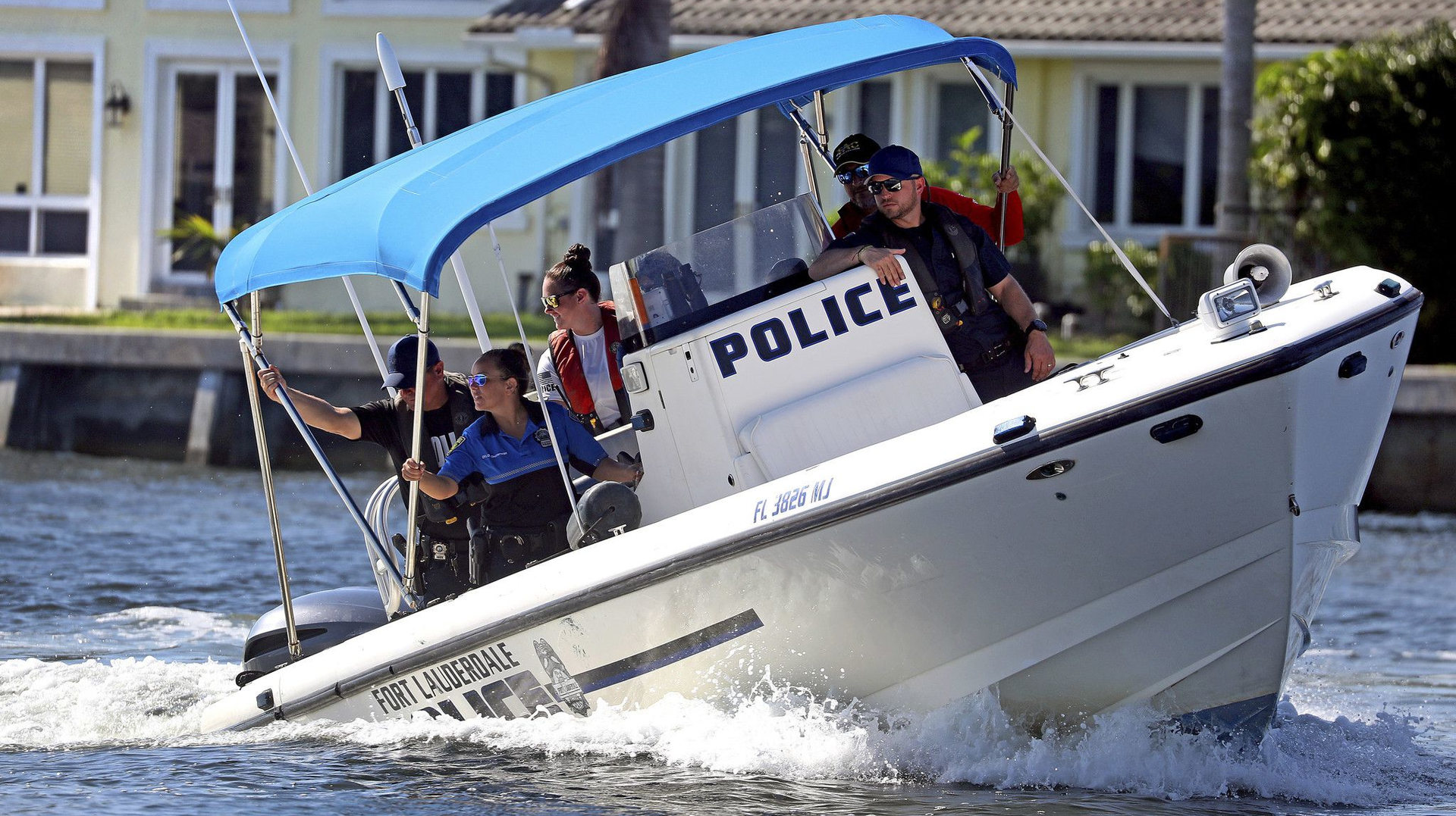Boat Training Gives Fla. Law Enforcement Officers Their Sea Legs Officer