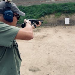 Lindsey initially thought that the Shockwave should be fired from the hip only, guided by a laser. Later, it was found that it can be fired accurately from a sighting plane. Both shoulders should be tucked in, and the non-firing arm should be fully extended. Lindsey initially thought that the Shockwave should be fired from the hip only, guided by a laser. Later, it was found that it can be fired accurately from a sighting plane. Both shoulders should be tucked in, and the non-firing arm should be fully extended.