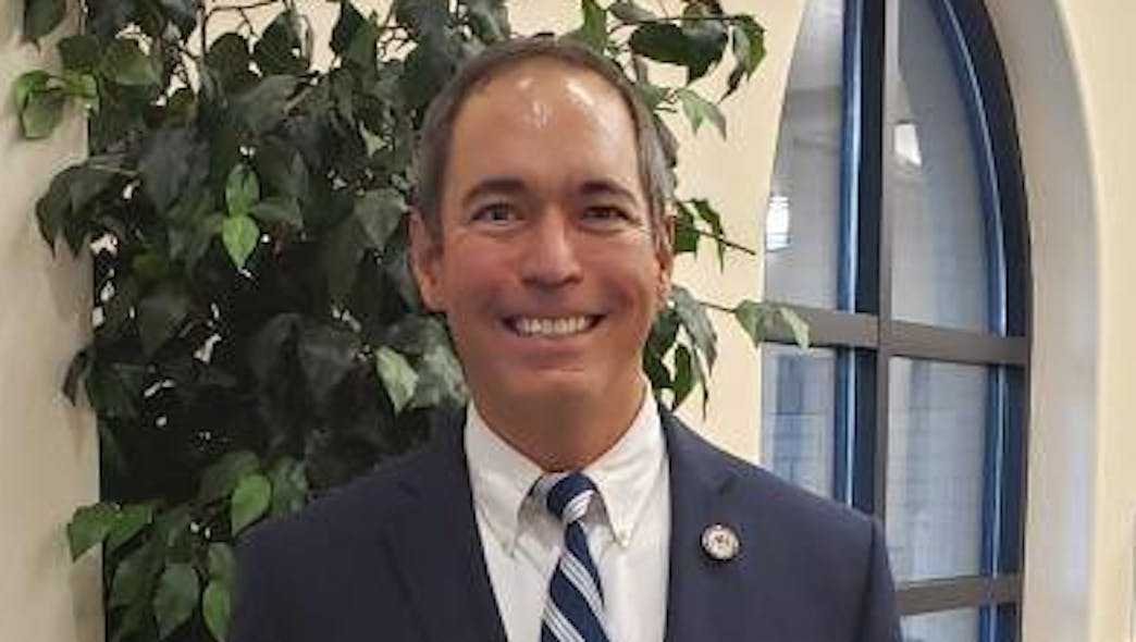 Alabama Police Chief Don't Arm Teachers in Schools Officer