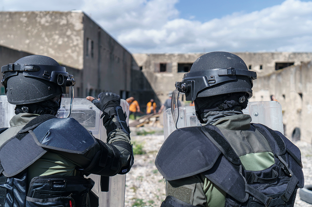 The IWI GAL VPS - Versatile Protective Suit