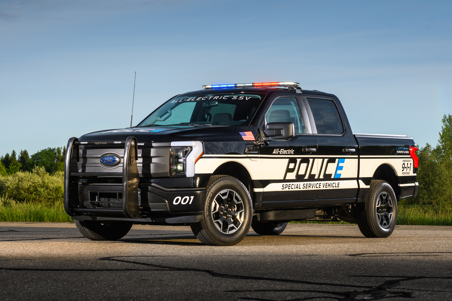 2023 F 150 Lightning Pro Ssv 01