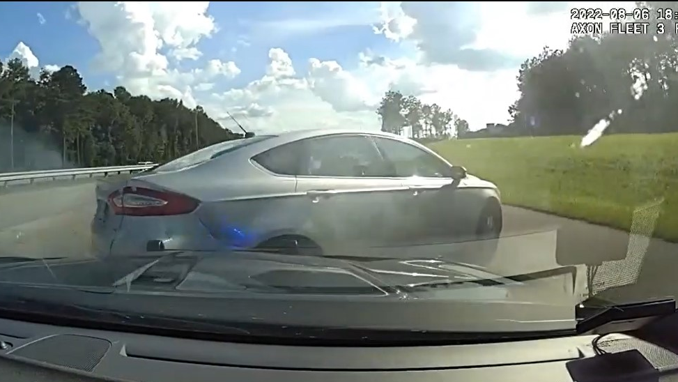 Forsyth Co Deputy Pit Maneuver (ga)