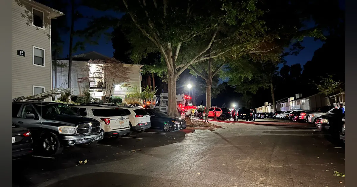 Swat Rescuing Ga. SWAT Unit Rescues Woman, Girl after 3-Hour Standoff | Officer
