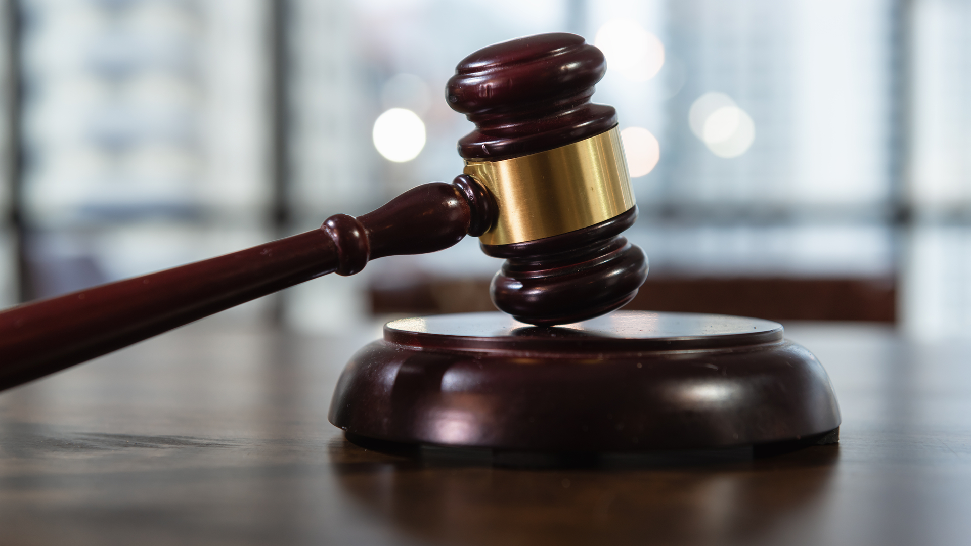 Gavel Dt 63a3391ea0da4