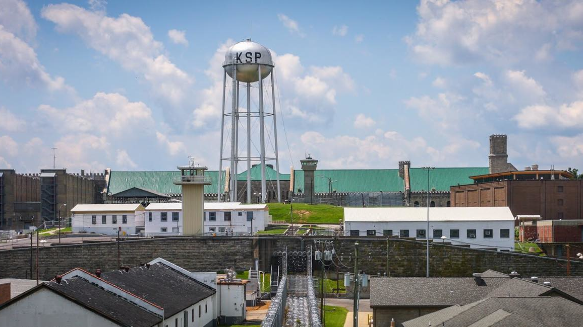 Gang Attack At Ky State Penitentiary Hospitalizes Corrections   Kentucky State Penitentiary  KY .63ac6ec9e1709 