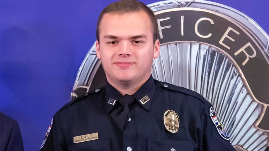 Louisville Bank Shooting: Police Group Fundraises For Wounded Officer ...