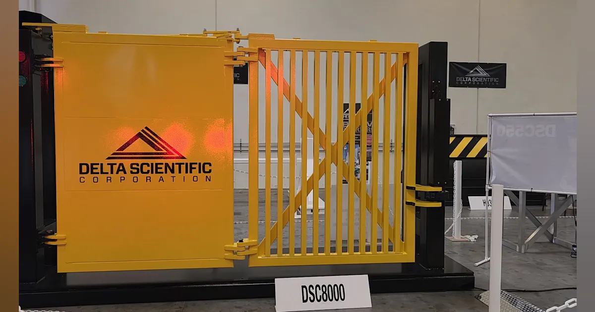 Delta Gate Activations The DSC8000 Bi-Fold High Security Speed Gate | Officer