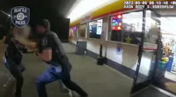 Seattle Police Officer Suspect Struggle (wa)