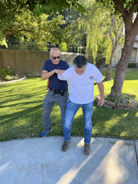 The hammer lock is an arm bar technique that gives full leverage on a suspect when two Officers are present. It is also a good technique for the toolbox.