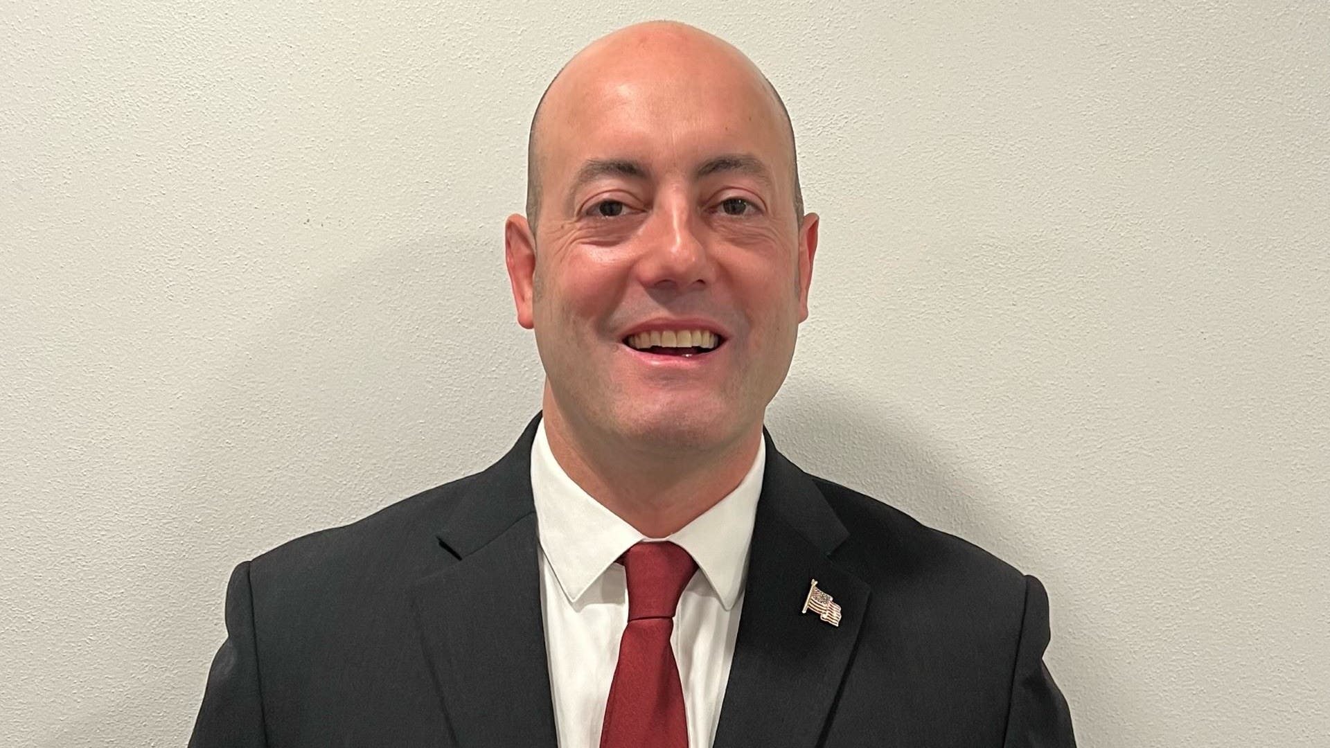 Lieutenant who Survived On-Duty Shooting Named N.Y. Police Chief - Vimarsana News