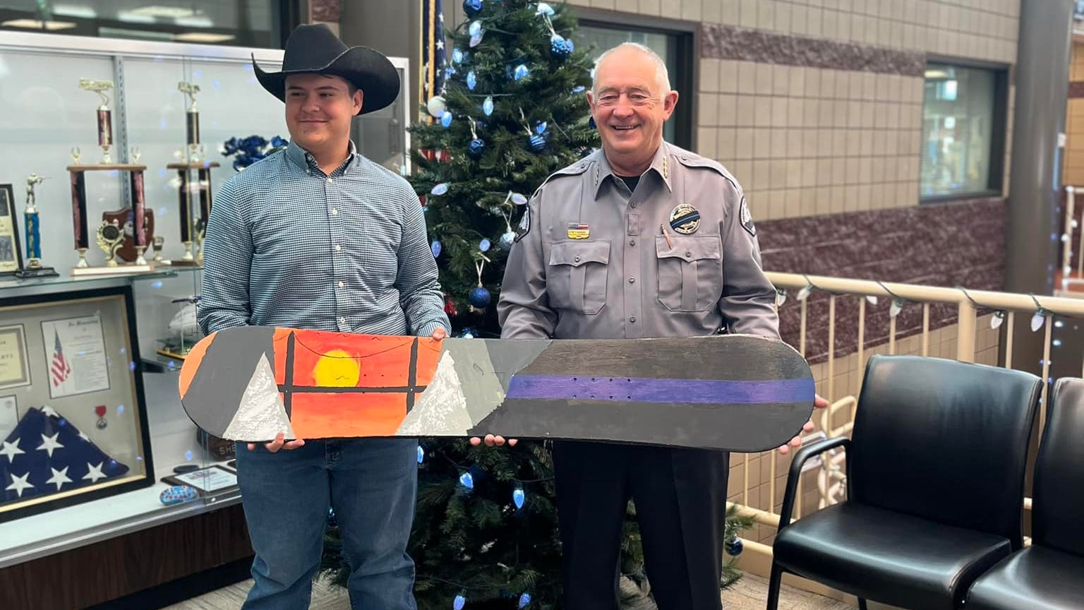 High School Junior Donates Art Project to Fremont County Colorado Sheriff's Office - Vimarsana News