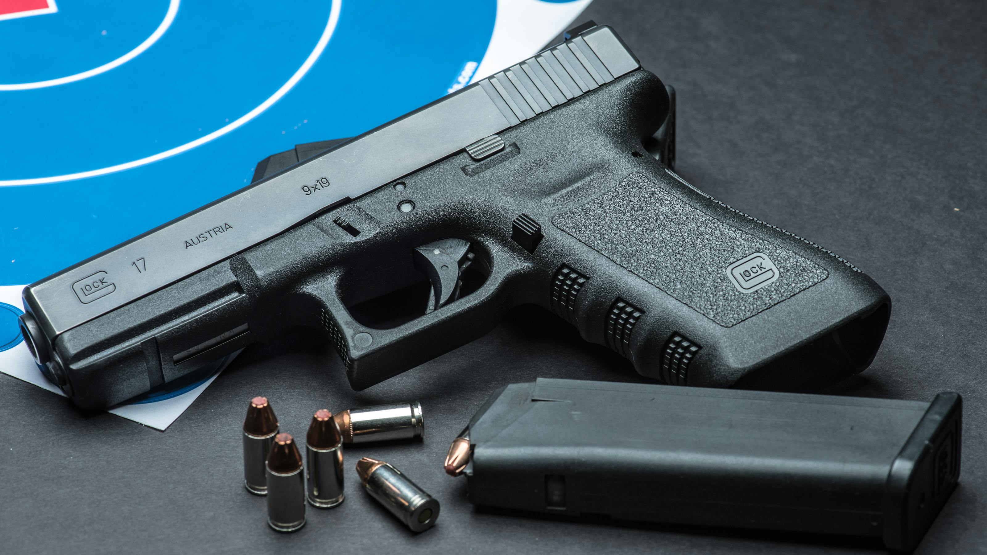 658ca3f45d9653001e6d597a Glock 17 Ammo Dt