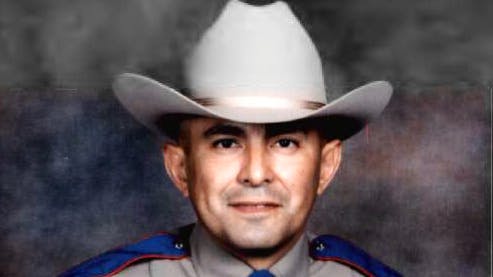 Trial Begins in Shooting Death of Texas Trooper - Vimarsana News