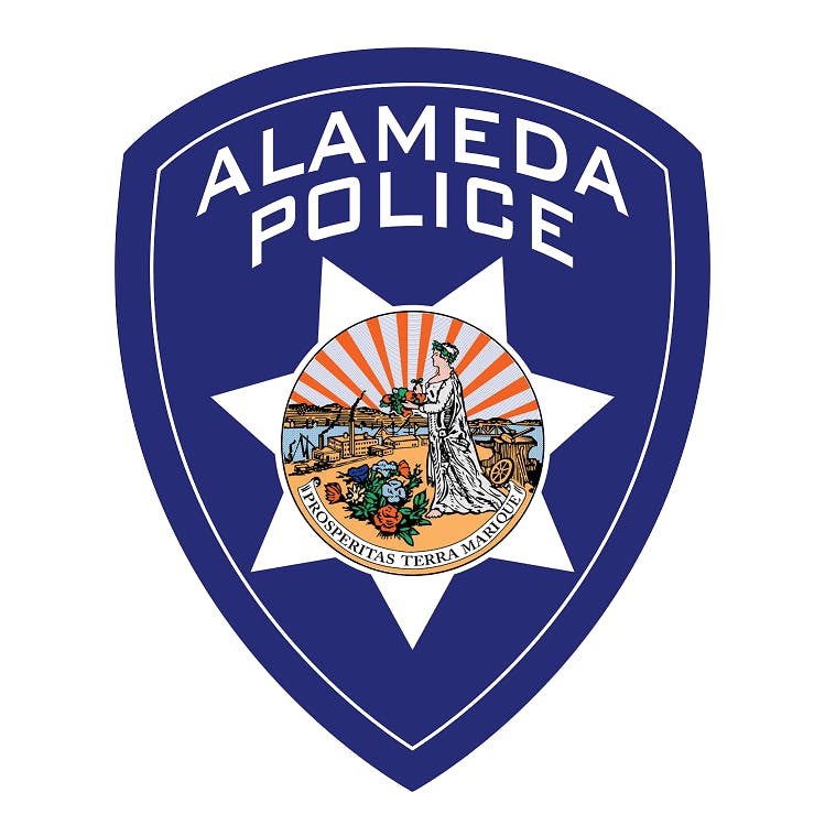Signing Bonuses Help Calif. Police Department Rebuild Depleted Force - Vimarsana News