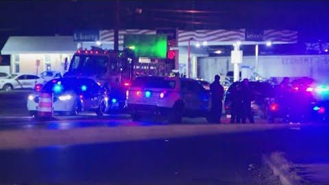 Officer shoots suspect in shopping center parking lot in Prince George's County