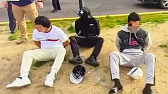 nypd_attack_migrants_arrest_nyc_az