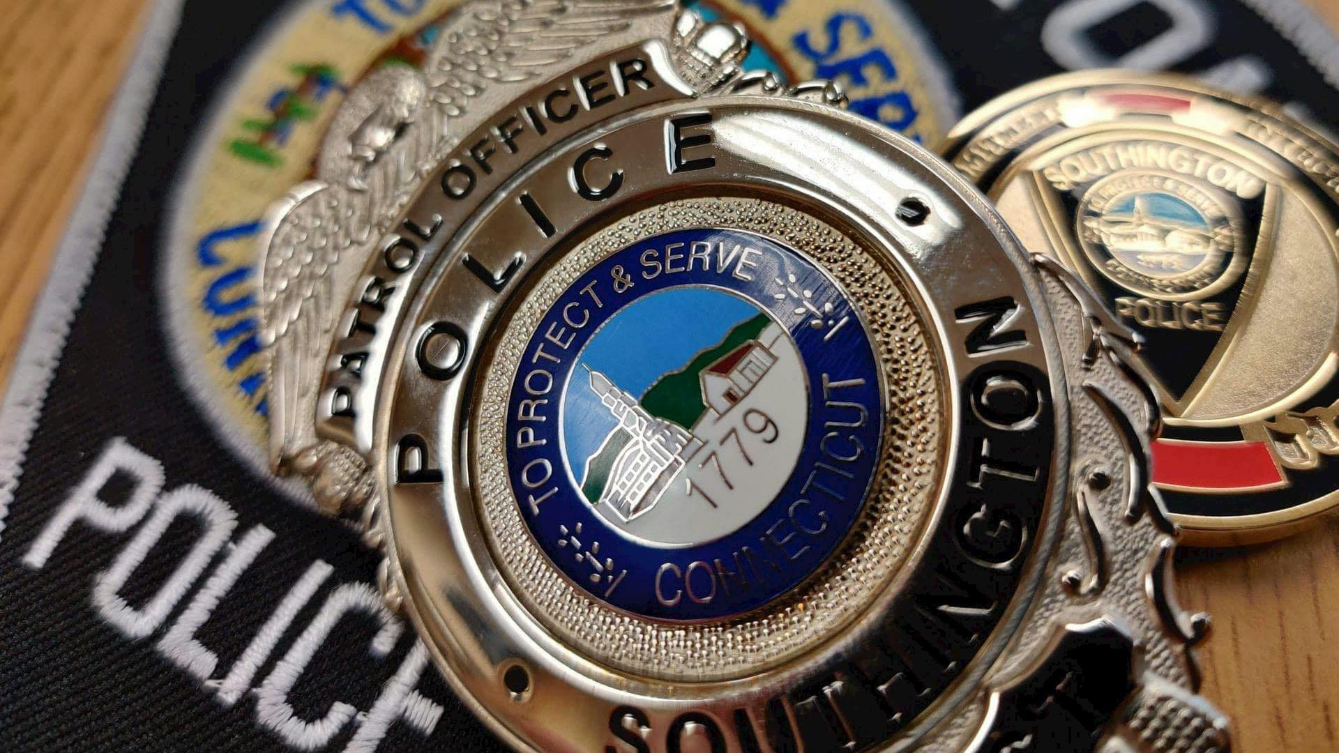 Conn. Police Officer Uses Cruiser to Stop Runaway Stolen Vehicle - Vimarsana News