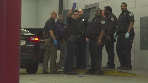 Video Shows Inmate, Corrections Officer Fighting at Rikers Island | Officer