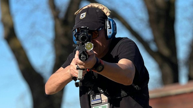 At 100 yards, the field of view is 105.68'. This translates to interrupted engagement vision up close, where it counts. The 'horseshoe over a tree' reticle is easy to center on a target, and the clarity of the etching is high quality.