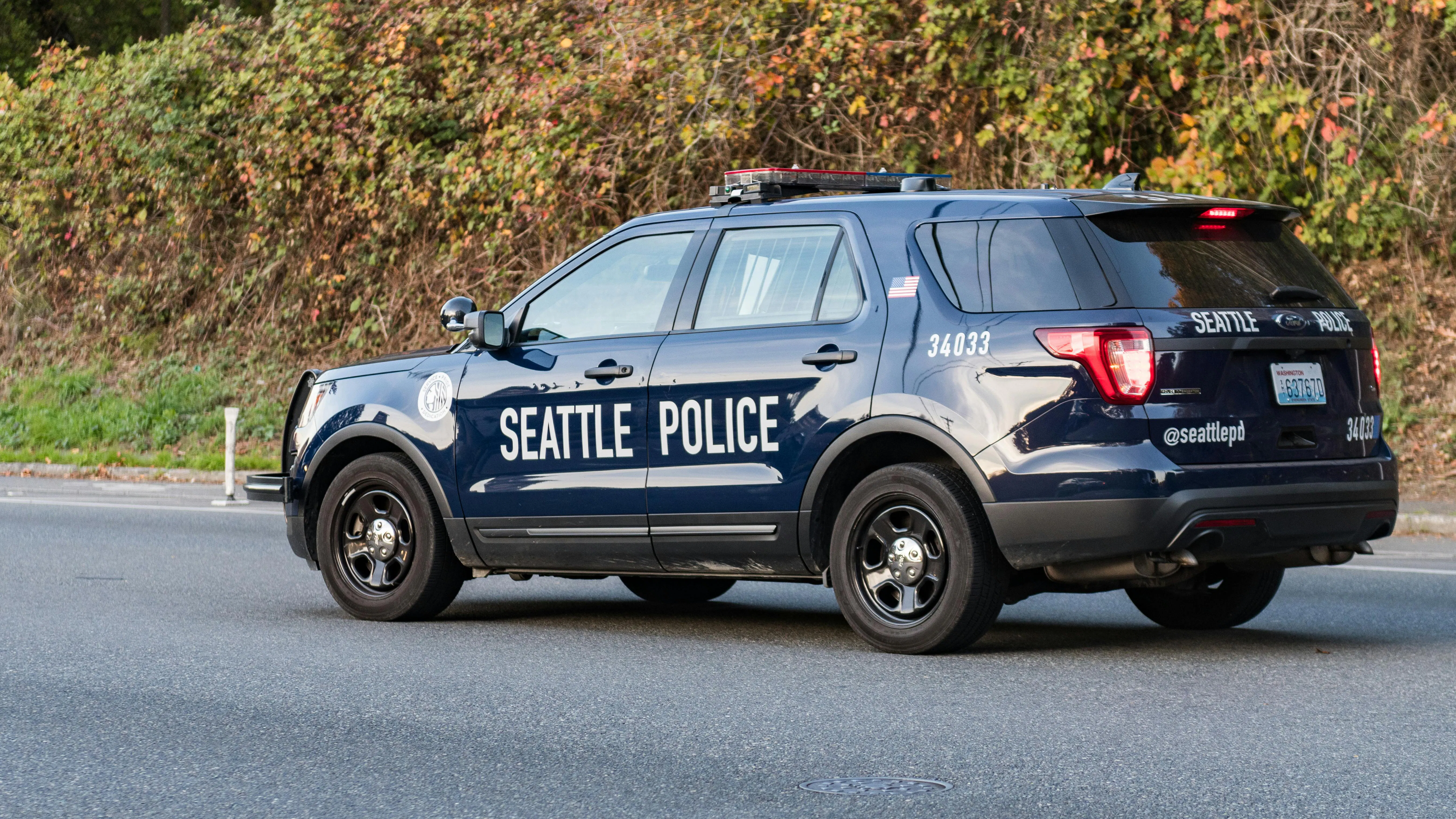 Seattle Police Guild Reaches Tentative Agreement on New Contract - Vimarsana News