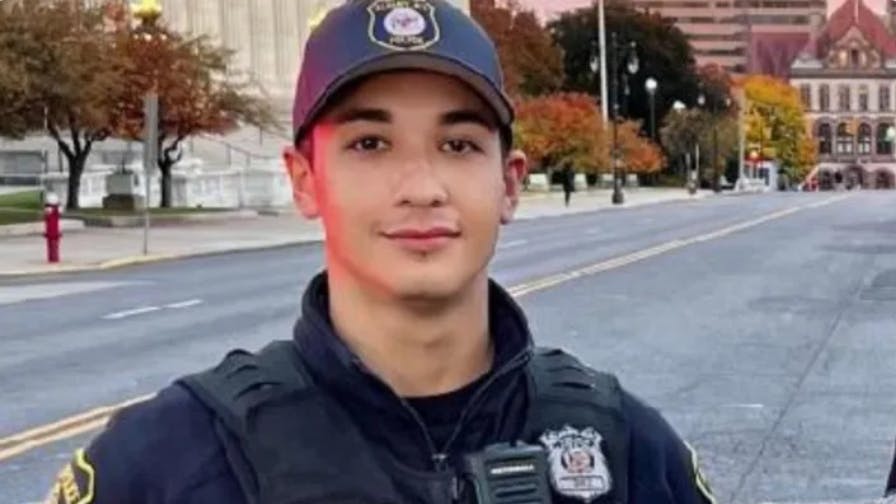 Wounded N.Y. Police Officer Will Need 'Months of Physical Therapy'; Find Out How to Support Medical Fund - Vimarsana News