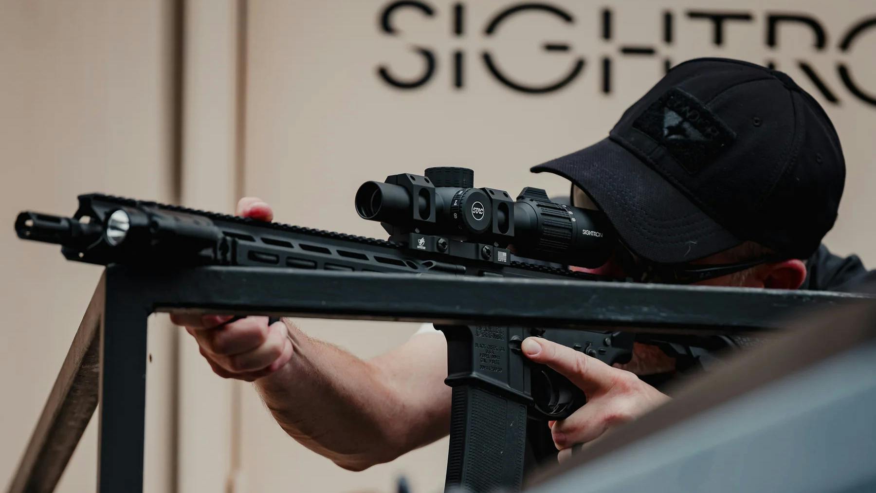 663010b2a8a9f8000808f698 Sightronimage2