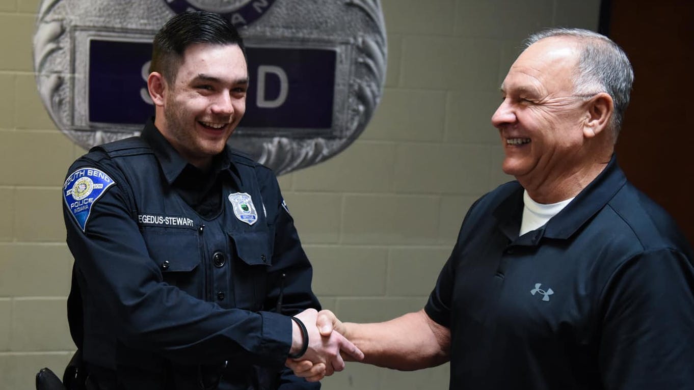 south_bend_police_officer_reunited_in