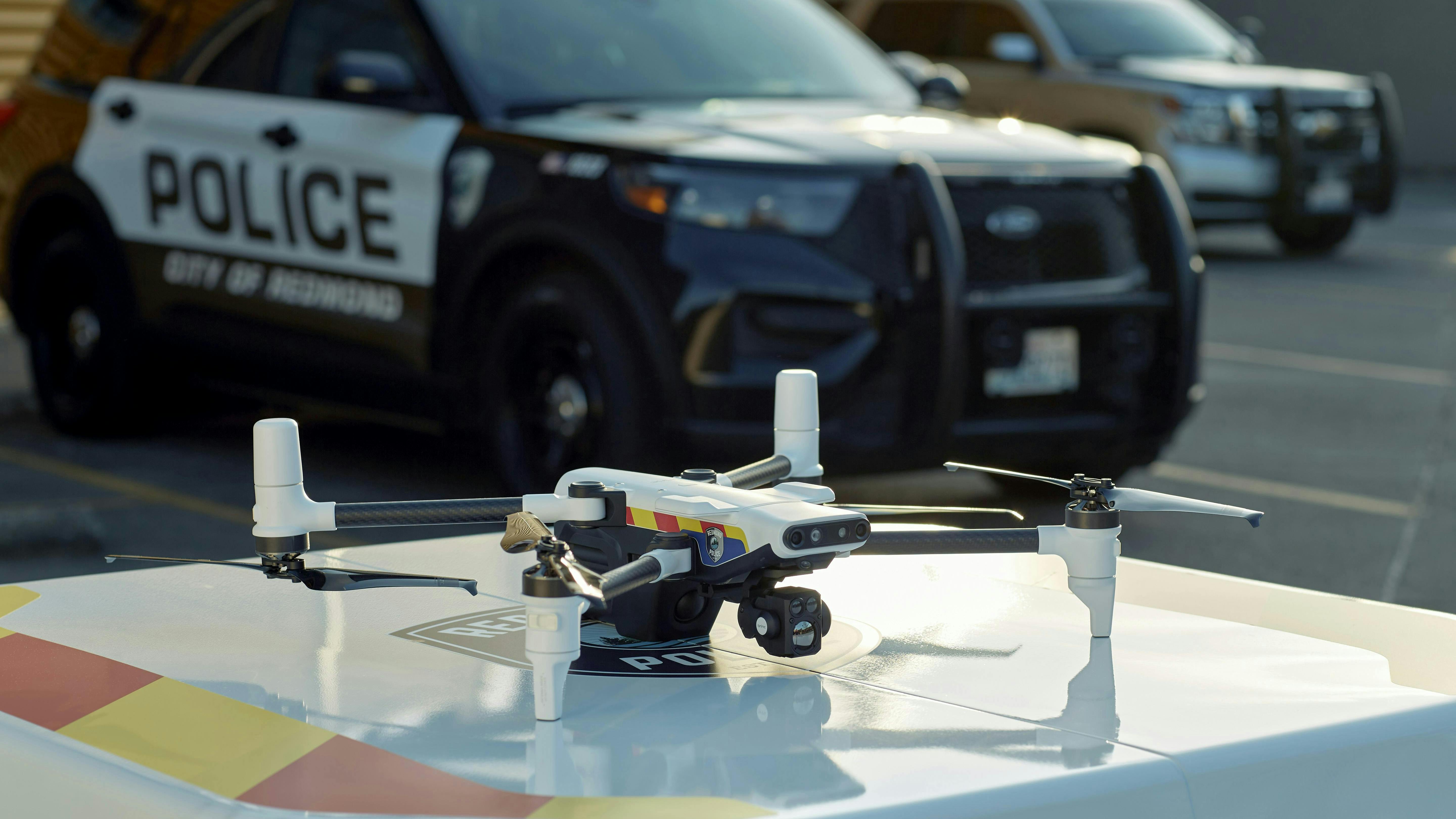 responder_sitting_on_station_1