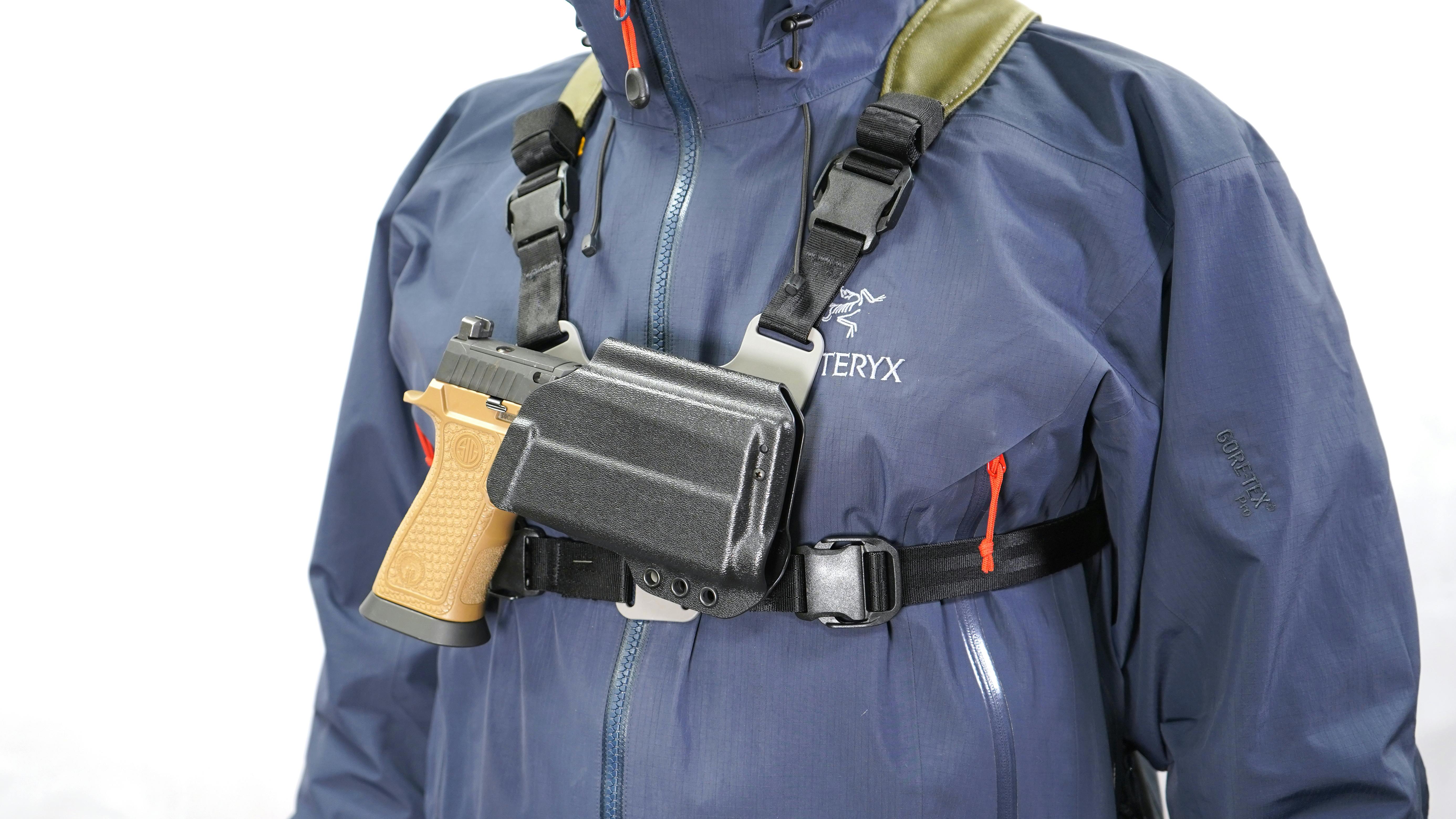 chestplate_onbody_holster