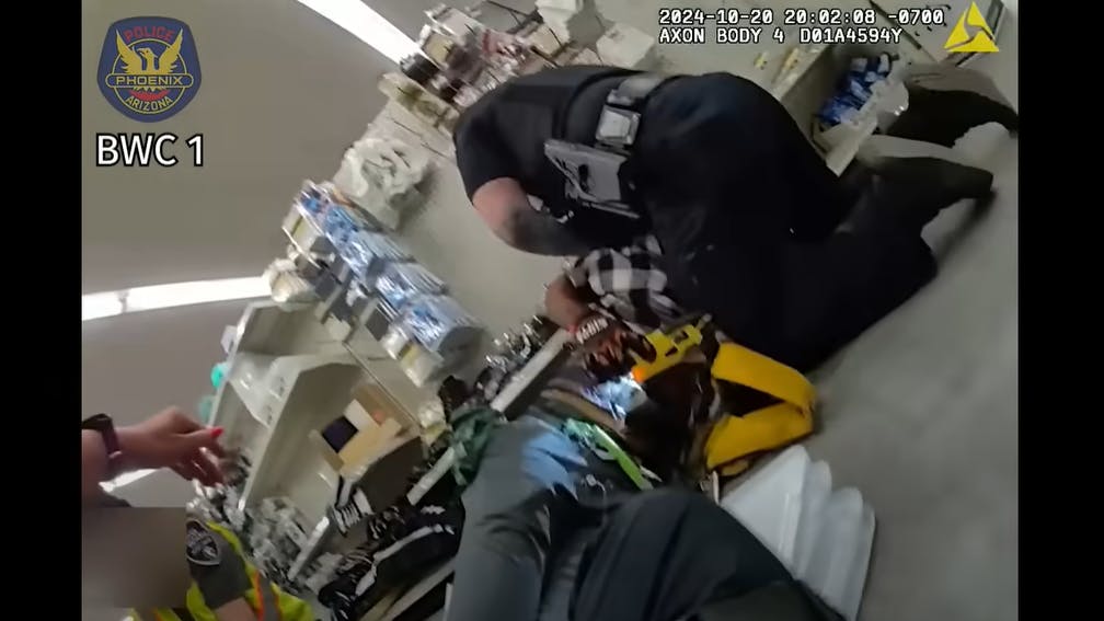 phoenix_police_dollar_tree_shooting_az