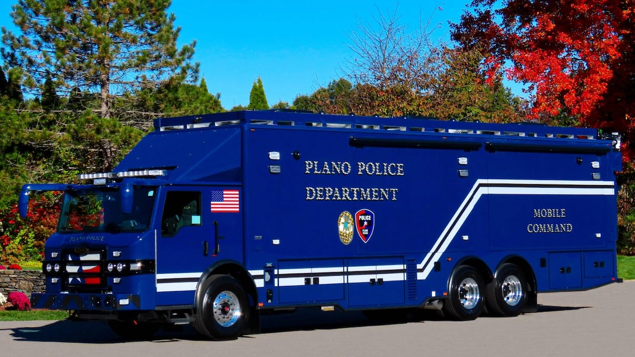 The Plano Police Department in Texas has taken delivery of a state-of-the-art Frontline Communications C-45X-4 mobile command vehicle.