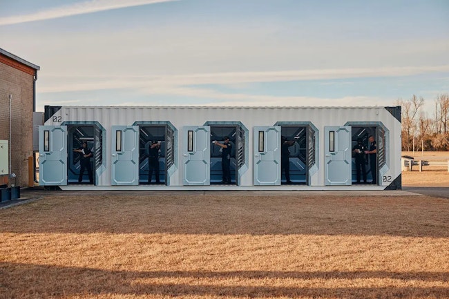 680fa8be8f101b4819ee67c6 Axontrainingpod