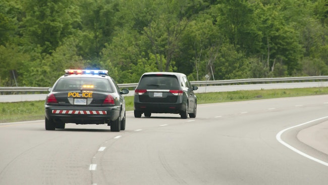 The Oakland Police Commission determined that officers can engage in a pursuit over 50 mph at their own discretion, as long as they receive a supervisor’s permission for it soon afterward.
