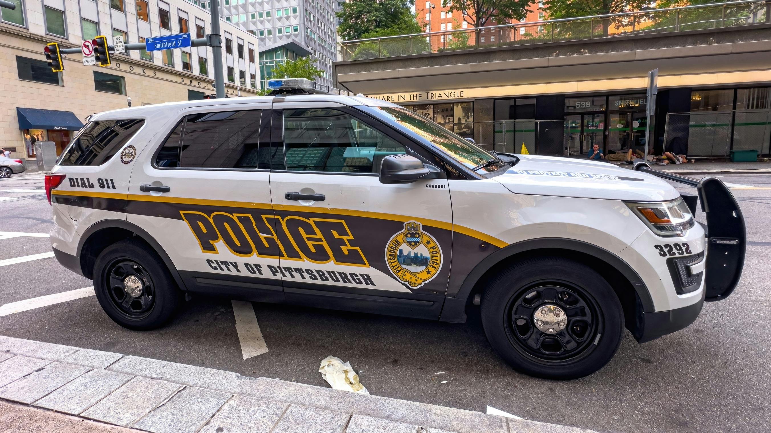 In a move supported by city officials, the Pittsburgh Police Department's command staff 'unanimously opted to form a union' with the International Brotherhood of Teamsters.