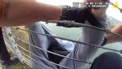 Sevierville, TN, police make dramatic rescue. Sevierville, TN, police make dramatic rescue.