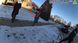 Machete-wielding suspect charges at Marion, IA, police officer.