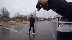 Des Moines police confront knife-wielding suspect after crisis center stabbing