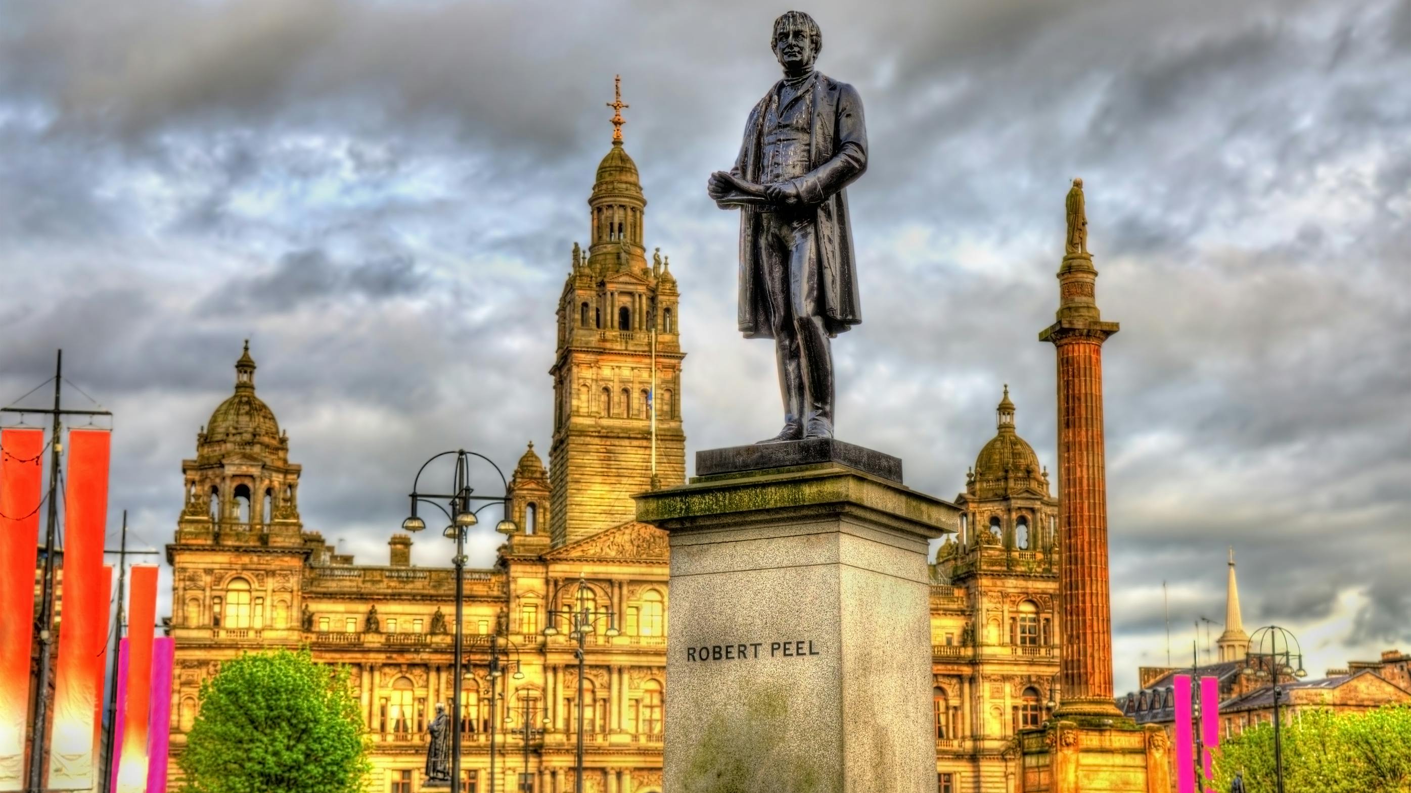 Statue of Sir Robert Peel